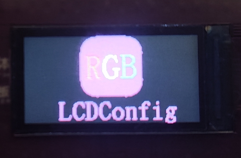 屏幕上有字

描述已自动生成