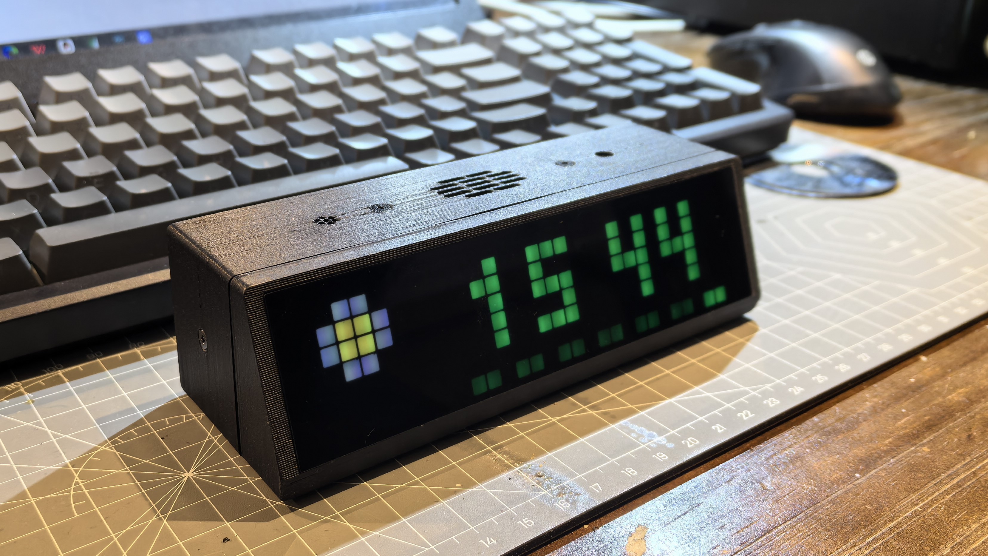 XClock ESP32点阵时钟- 立创开源硬件平台- 深圳创电优选科技有限公司
