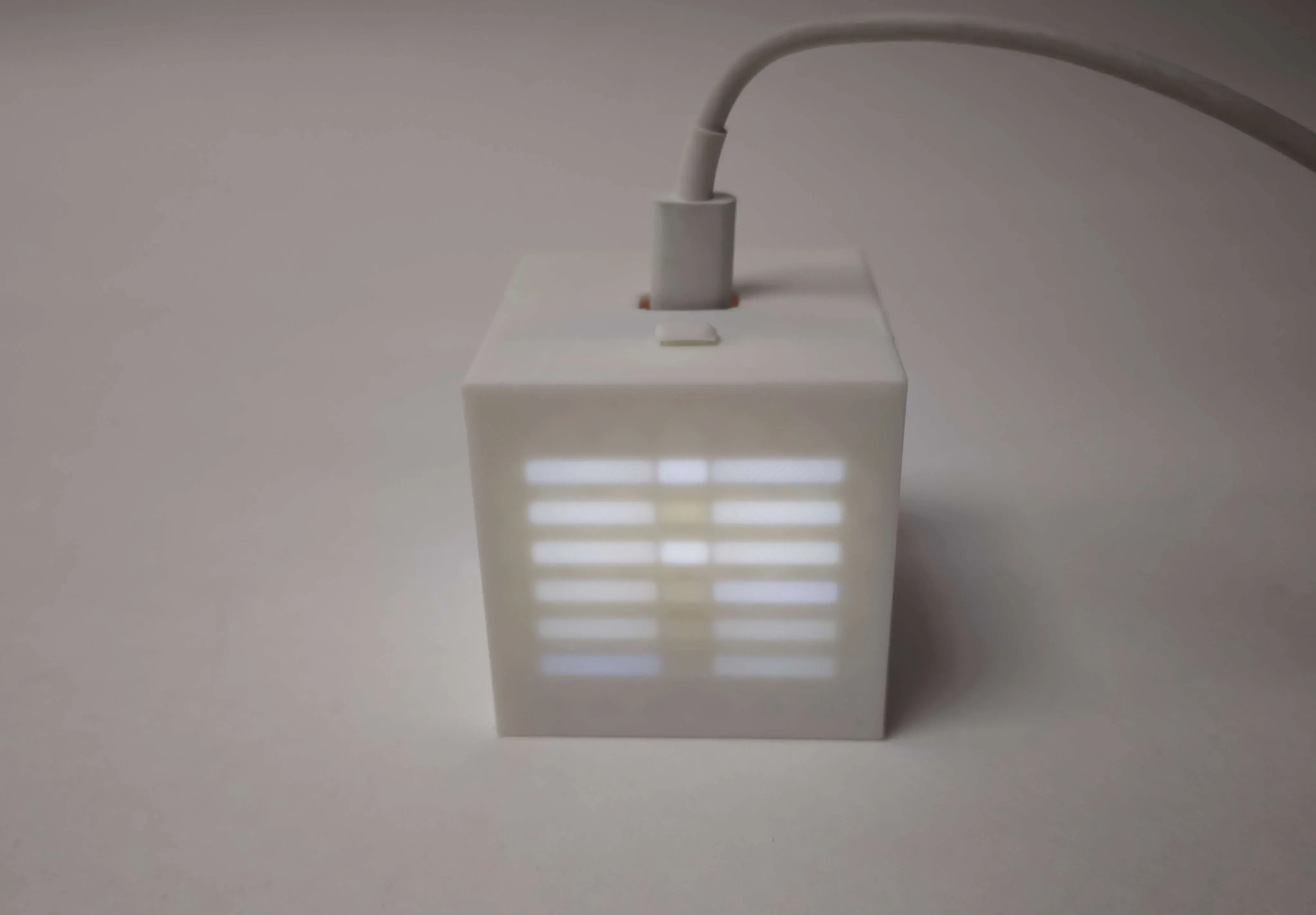 赛博周易:LED 矩阵电子起卦器