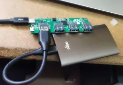 USB3.0高速集线器，1转4