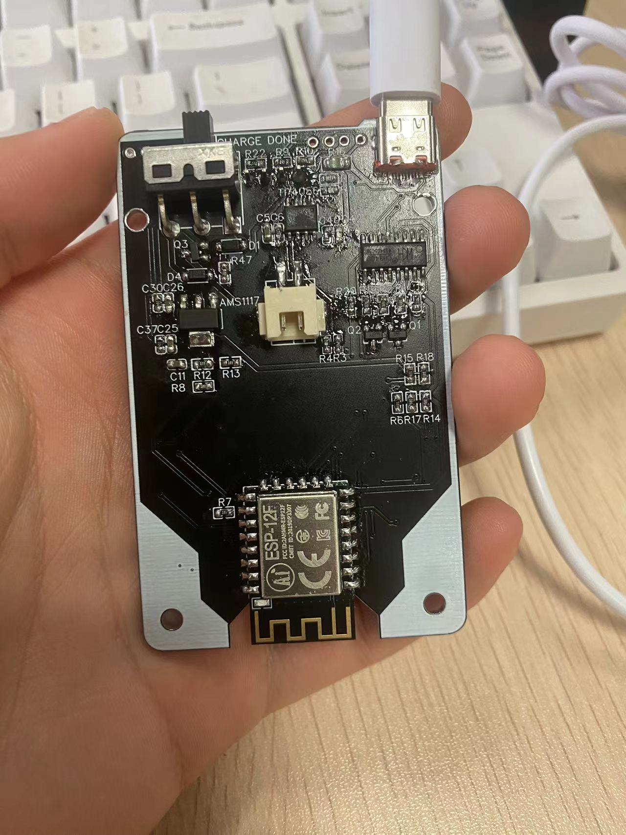 ESP8266掌机 - 立创开源硬件平台