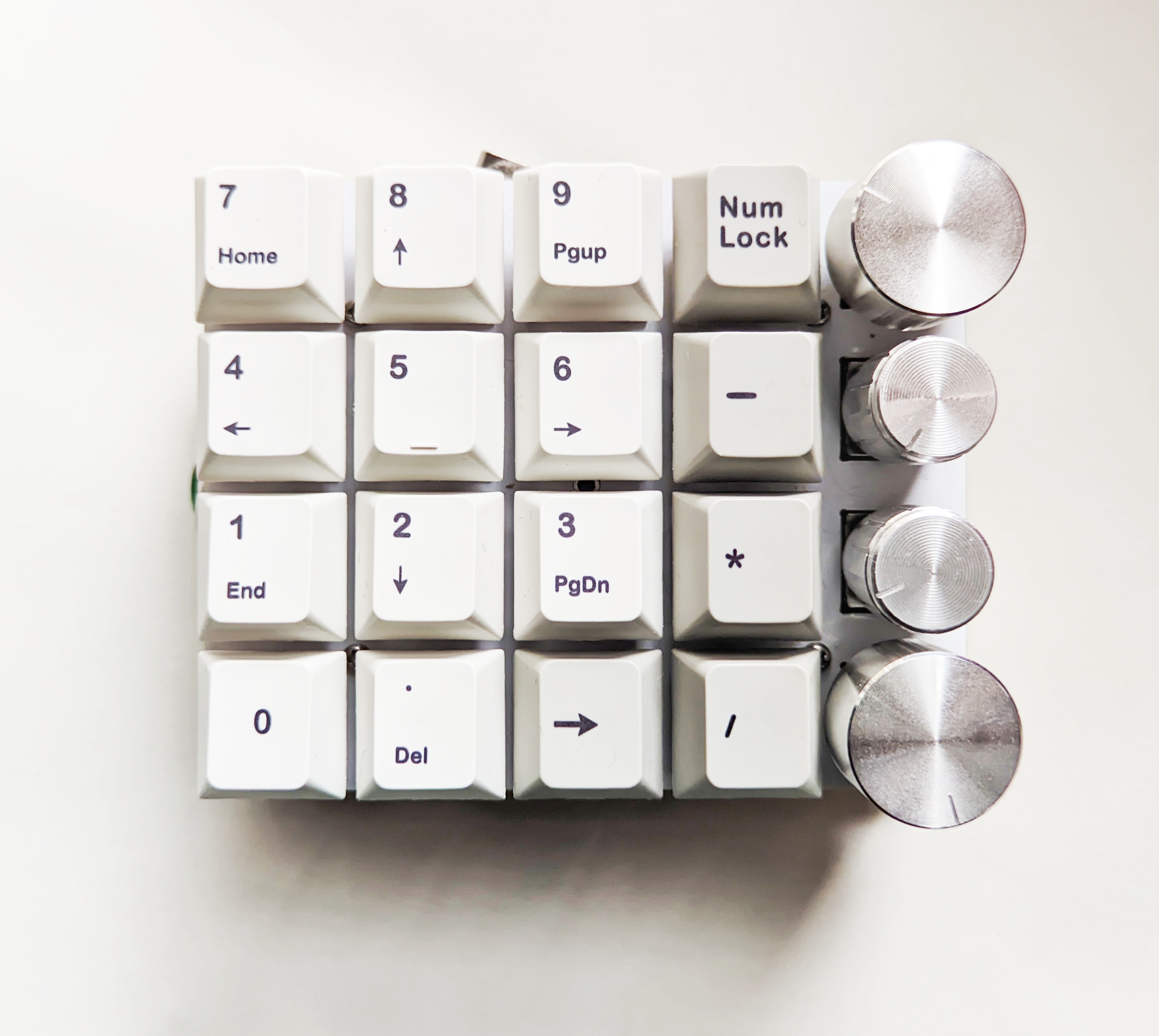 16键4旋钮小键盘- 嘉立创EDA开源硬件平台