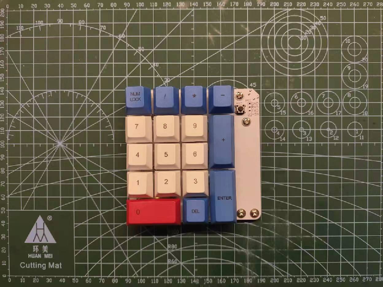 最丐17Toutch机械数字键盘- 立创开源硬件平台