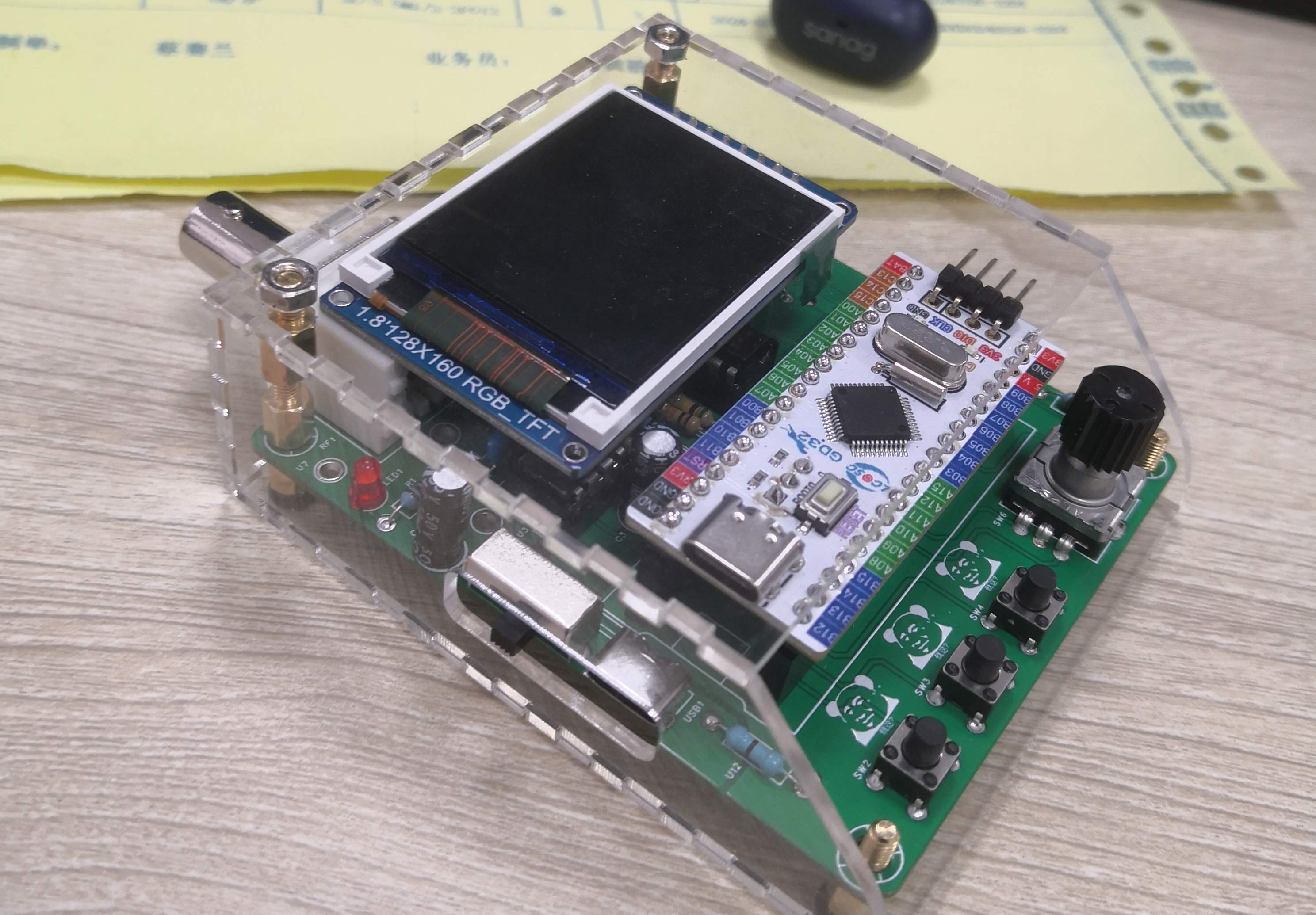 #训练营#使用GD32E230C8T6核心板搭建一个示波器 - 立创开源硬件平台