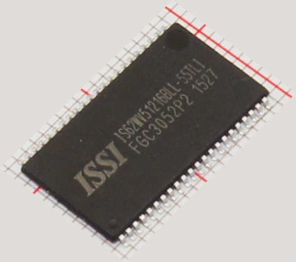 IS62WV51216BLL-55TLI-实物图